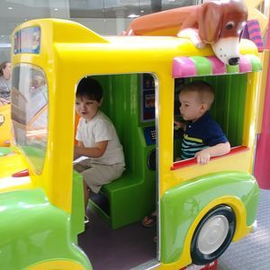 Meet your Posher, Crystal